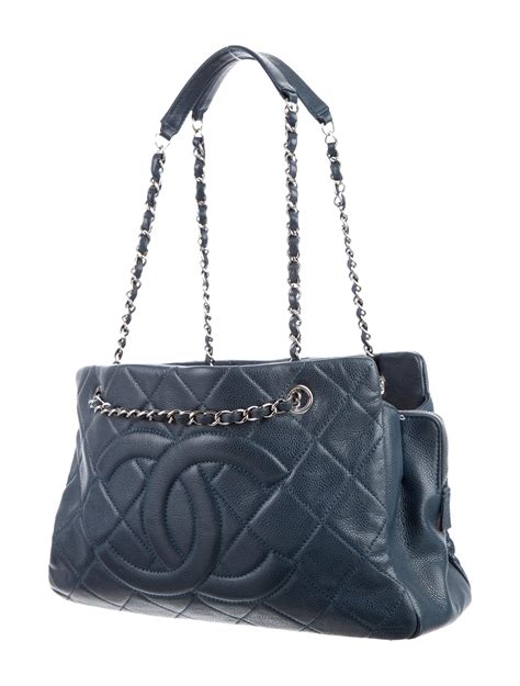 chanel timeless tote caviar